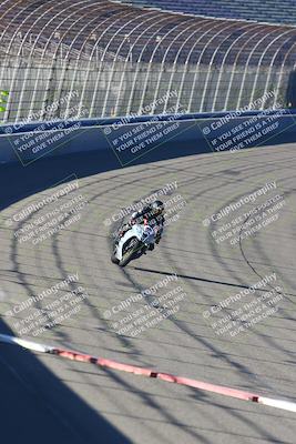 media/Jan-21-2023-Fastrack Riders (Sat) [[fcf3f88a30]]/Level 4/Session 2 Nascar 1/